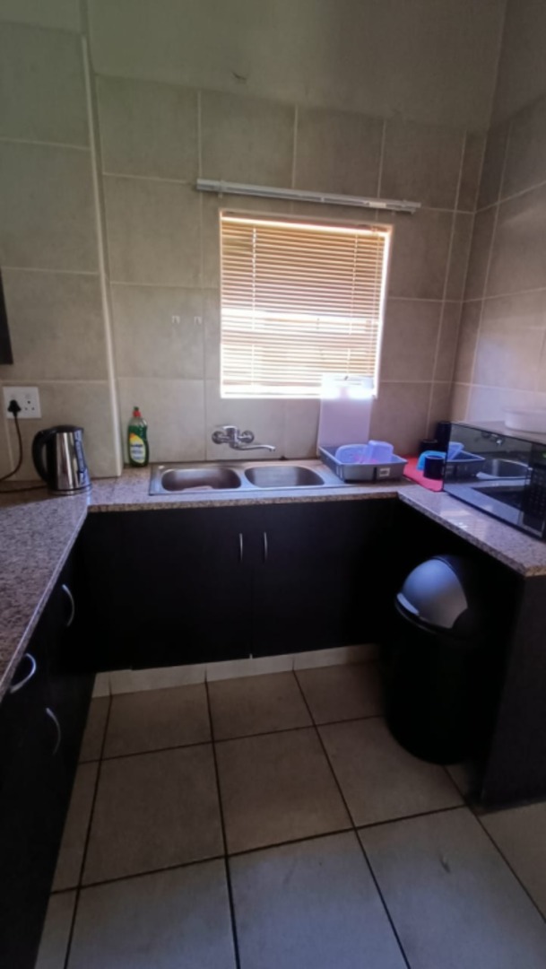 To Let 2 Bedroom Property for Rent in Dassie Rand North West